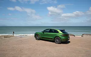 Cars wallpapers Porsche Macan Turbo (Mamba Green Metallic) - 2019