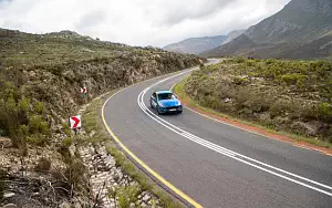 Cars wallpapers Porsche Macan Turbo (Sapphire Blue Metallic) - 2019