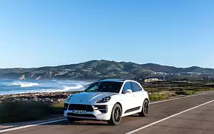 Cars wallpapers Porsche Macan GTS (Carrara White Metallic) - 2020