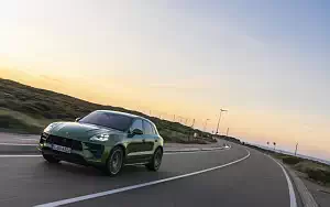 Cars wallpapers Porsche Macan GTS (Mamba Green Metallic) - 2020