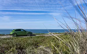 Cars wallpapers Porsche Macan GTS (Mamba Green Metallic) - 2020