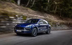 Cars wallpapers Porsche Macan T (Gentian Blue Metallic) - 2022