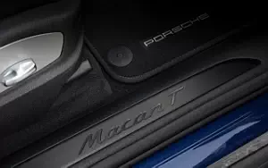 Cars wallpapers Porsche Macan T (Gentian Blue Metallic) - 2022