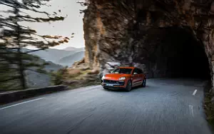 Cars wallpapers Porsche Macan T (Papaya Metallic) - 2022