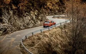 Cars wallpapers Porsche Macan T (Papaya Metallic) - 2022