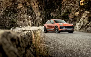 Cars wallpapers Porsche Macan T (Papaya Metallic) - 2022