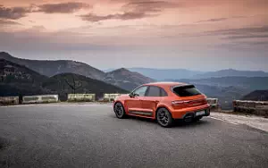Cars wallpapers Porsche Macan T (Papaya Metallic) - 2022