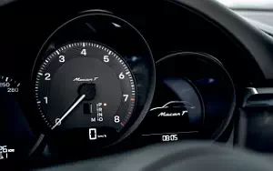 Cars wallpapers Porsche Macan T (Papaya Metallic) - 2022