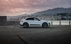Cars wallpapers Porsche Macan T (Pure White) - 2022