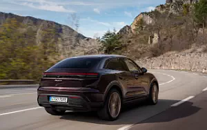 Cars wallpapers Porsche Macan 4 (Copper Ruby Metallic) - 2024