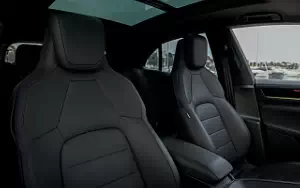 Cars wallpapers Porsche Macan 4 (Copper Ruby Metallic) - 2024