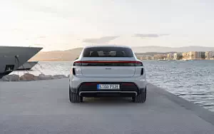 Cars wallpapers Porsche Macan Turbo (Ice Grey Metallic) - 2024