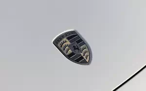 Cars wallpapers Porsche Macan Turbo (Ice Grey Metallic) - 2024