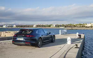 Cars wallpapers Porsche Panamera Turbo S E-Hybrid Sport Turismo (Night Blue Metallic) - 2017