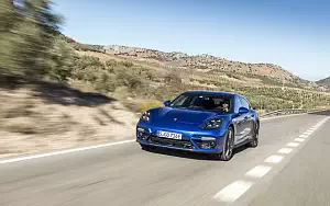 Cars wallpapers Porsche Panamera Turbo S E-Hybrid Sport Turismo (Sapphire Blue Metallic) - 2017