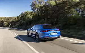 Cars wallpapers Porsche Panamera Turbo S E-Hybrid Sport Turismo (Sapphire Blue Metallic) - 2017