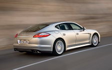 Cars wallpapers Porsche Panamera Turbo - 2009