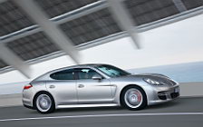 Cars wallpapers Porsche Panamera Turbo - 2009