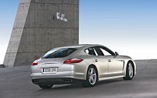 Cars wallpapers Porsche Panamera Turbo - 2009