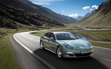 Cars wallpapers Porsche Panamera Diesel - 2011