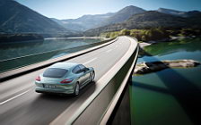 Cars wallpapers Porsche Panamera Diesel - 2011