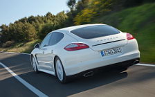 Cars wallpapers Porsche Panamera Diesel - 2011