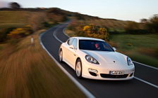 Cars wallpapers Porsche Panamera Diesel - 2011