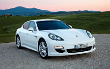 Cars wallpapers Porsche Panamera Diesel - 2011