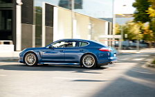 Cars wallpapers Porsche Panamera S Hybrid - 2011