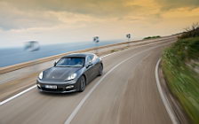 Cars wallpapers Porsche Panamera Turbo S - 2011