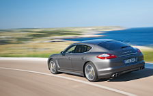 Cars wallpapers Porsche Panamera Turbo S - 2011