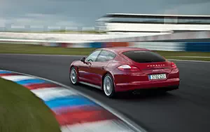 Cars wallpapers Porsche Panamera GTS - 2012