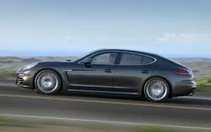 Cars wallpapers Porsche Panamera 4S - 2013