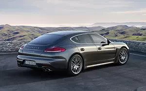 Cars wallpapers Porsche Panamera 4S - 2013