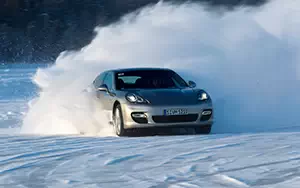 Cars wallpapers Porsche Panamera 4S - 2013