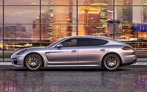 Cars wallpapers Porsche Panamera Turbo Executive - 2013