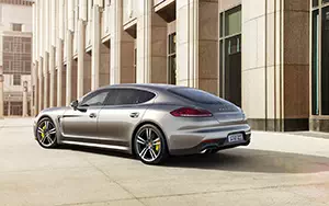 Cars wallpapers Porsche Panamera Turbo S Executive - 2013