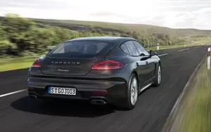 Cars wallpapers Porsche Panamera - 2013