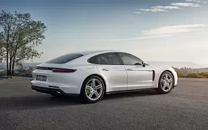 Cars wallpapers Porsche Panamera 4 E-Hybrid - 2016