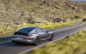 Cars wallpapers Porsche Panamera Turbo Executive - 2017