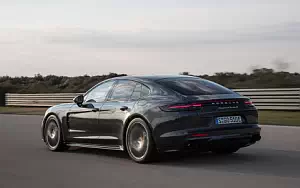 Cars wallpapers Porsche Panamera Turbo S E-Hybrid - 2017