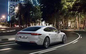 Cars wallpapers Porsche Panamera Turbo S E-Hybrid - 2017