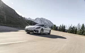 Cars wallpapers Porsche Panamera Turbo S E-Hybrid (Carrara White Metallic) - 2020