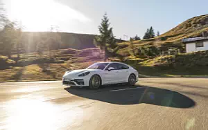 Cars wallpapers Porsche Panamera Turbo S E-Hybrid (Carrara White Metallic) - 2020