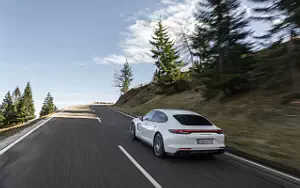 Cars wallpapers Porsche Panamera Turbo S E-Hybrid (Carrara White Metallic) - 2020