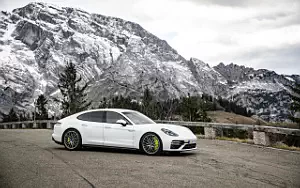 Cars wallpapers Porsche Panamera Turbo S E-Hybrid (Carrara White Metallic) - 2020