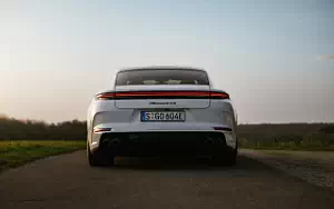 Cars wallpapers Porsche Panamera 4S E-Hybrid (Carrara White Metallic) - 2024