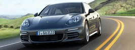 Porsche Panamera 4S - 2013