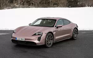 Cars wallpapers Porsche Taycan (Frozen Berry Metallic) - 2021