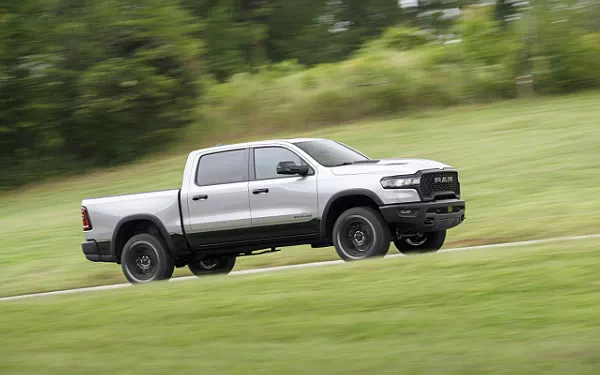 Cars wallpapers Ram 1500 Rebel (Billet Silver Metallic/Diamond Black) - 2024